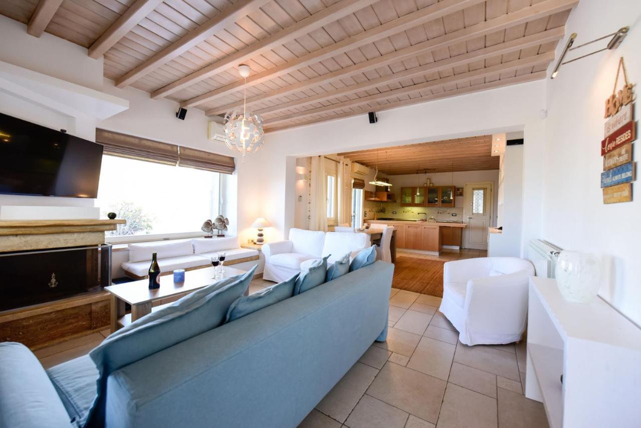 Ftelia Beach Paradise - Villa Irina'S Oasis Экстерьер фото